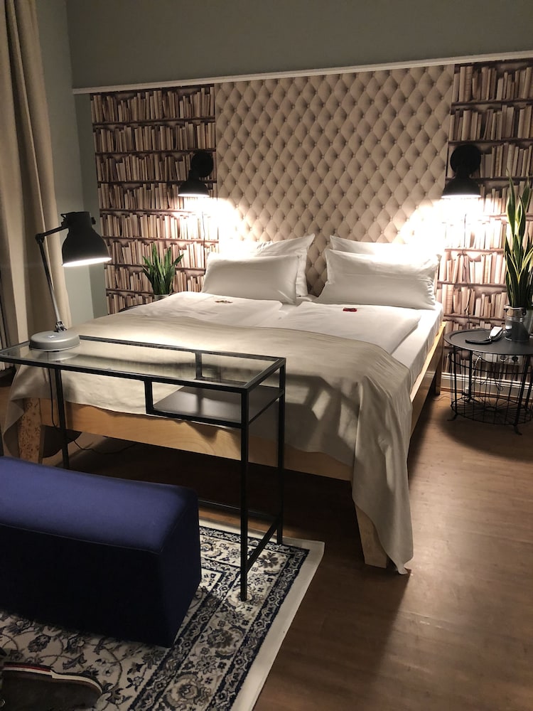 Hotel Zur Alten Brucke 20/36