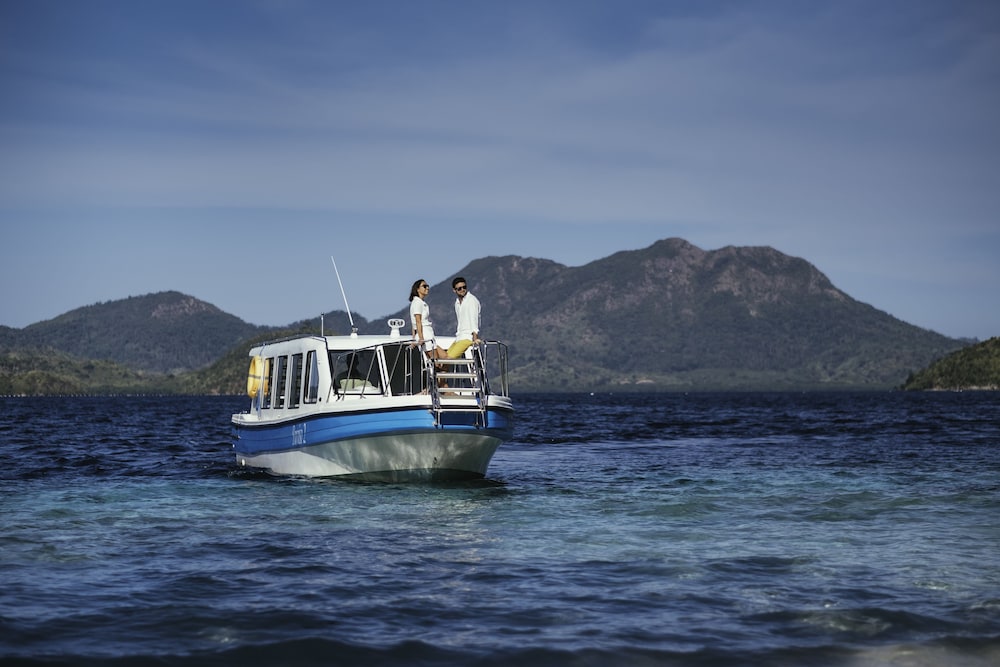 Discovery Coron 46/50