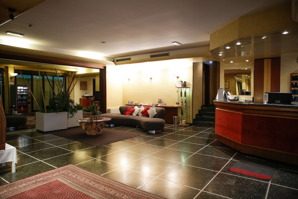 Art Hotel Milano 4/49