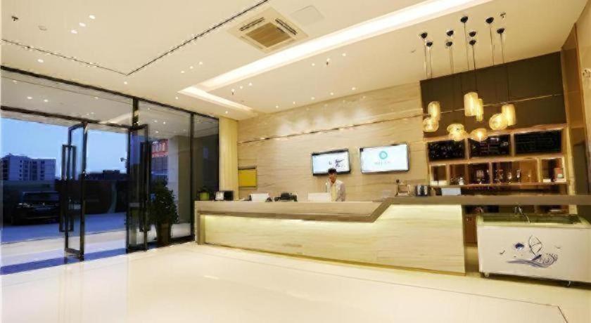 City Comfort Inn (Zhaoqing Dawang Wandu Square) 6/31