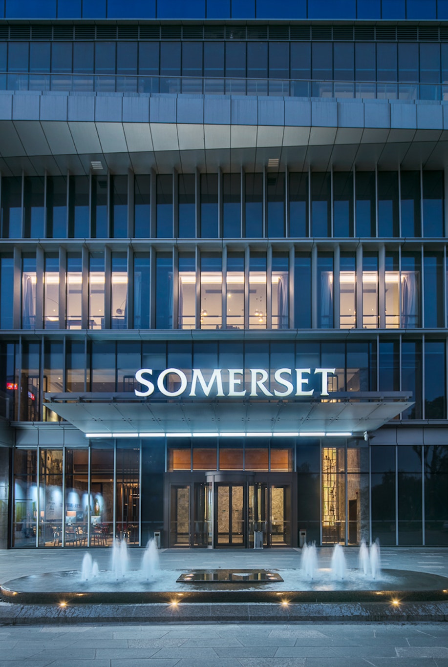 SOMERSET SWAN LAKE HEFEI 1/69