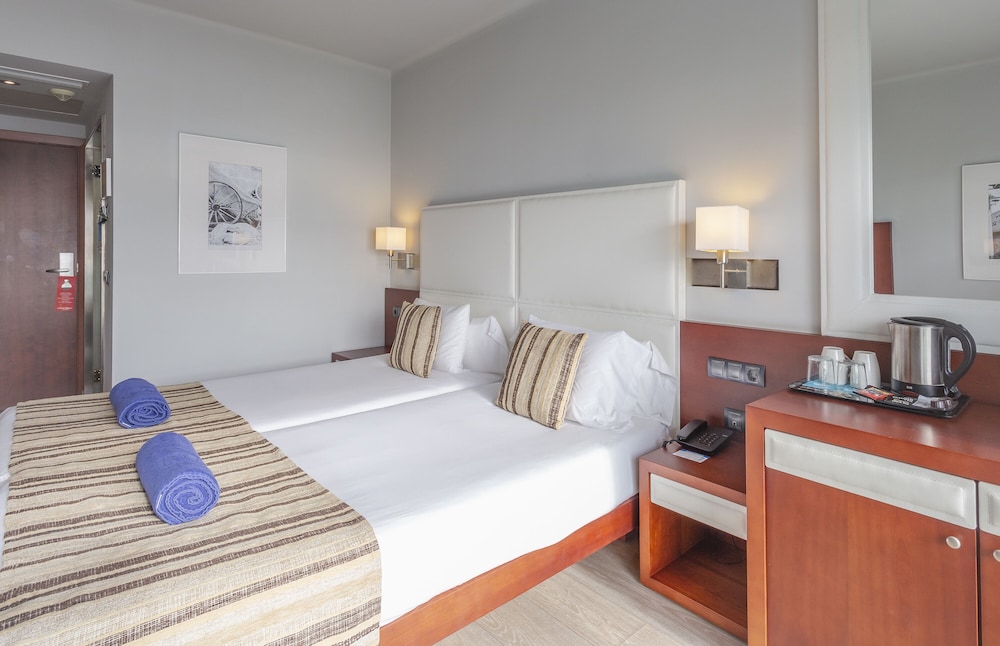 Hotel Marins Playa Suites Adults Only 12/34