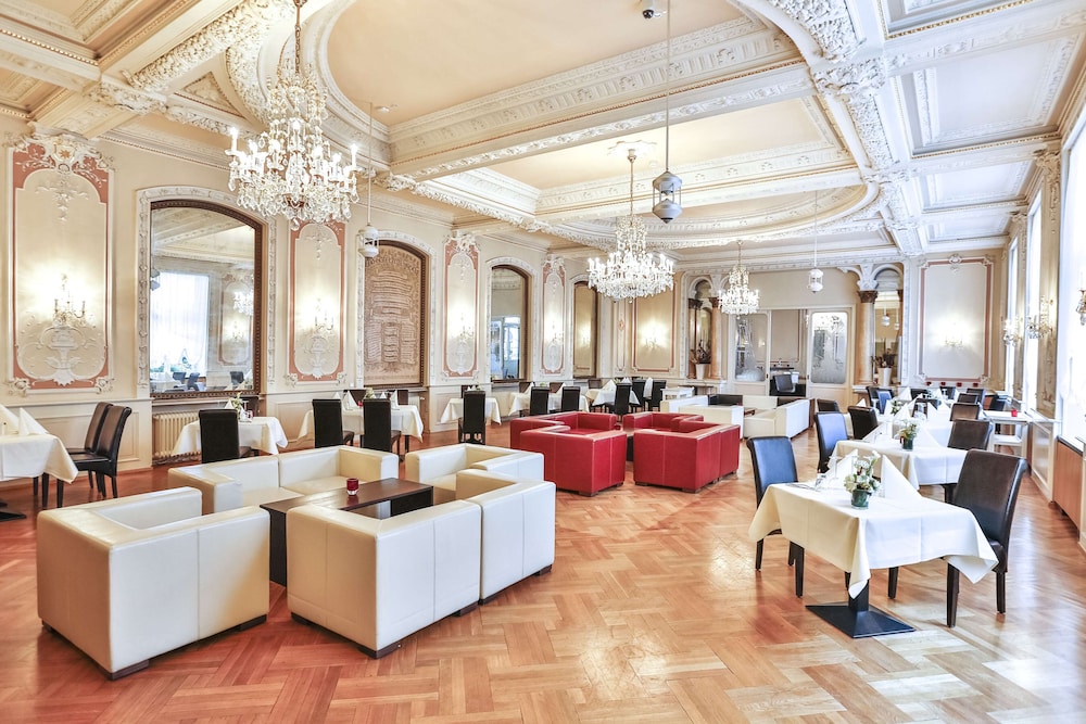 Heliopark Bad Hotel zum Hirsch 35/55