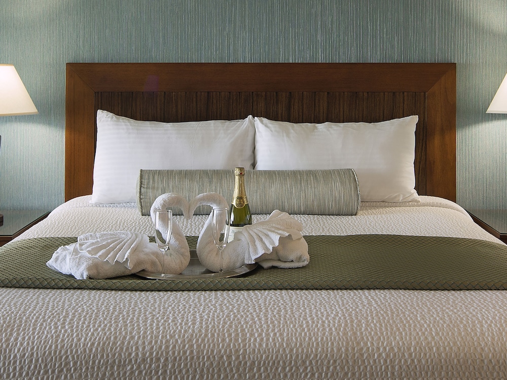 Pacific Point Resort 18/33