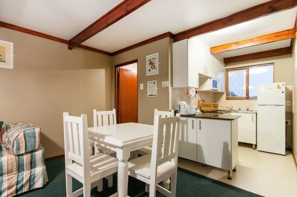 Pine Lodge Resort 51/70