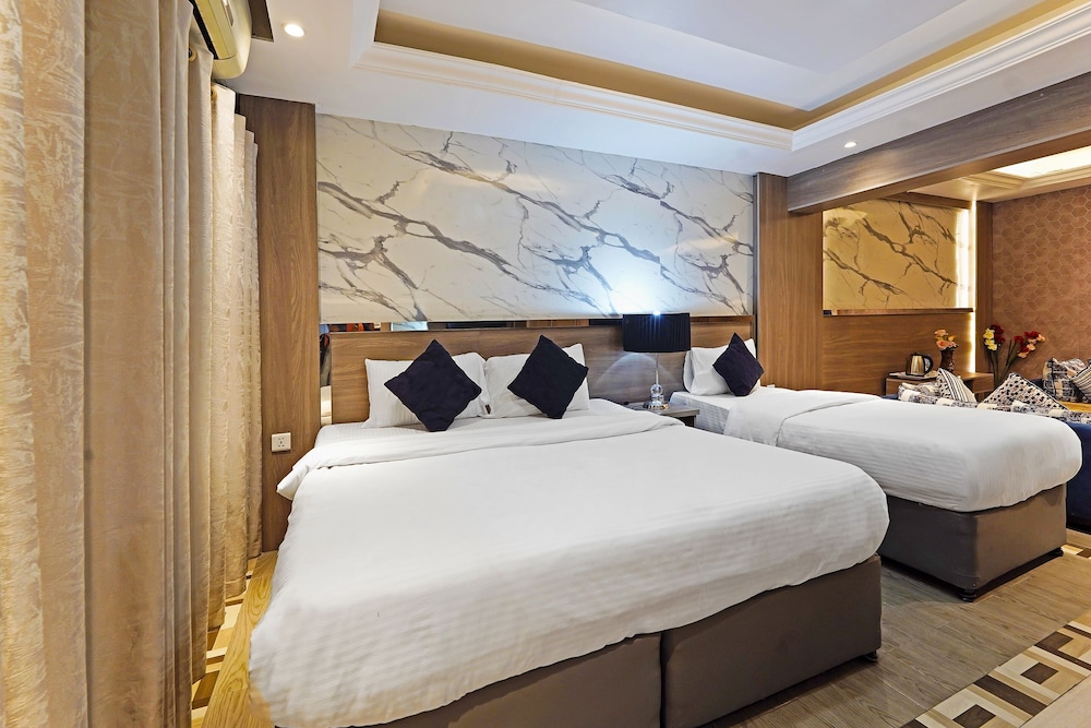 OYO 338 Transworld Hotel 21/39