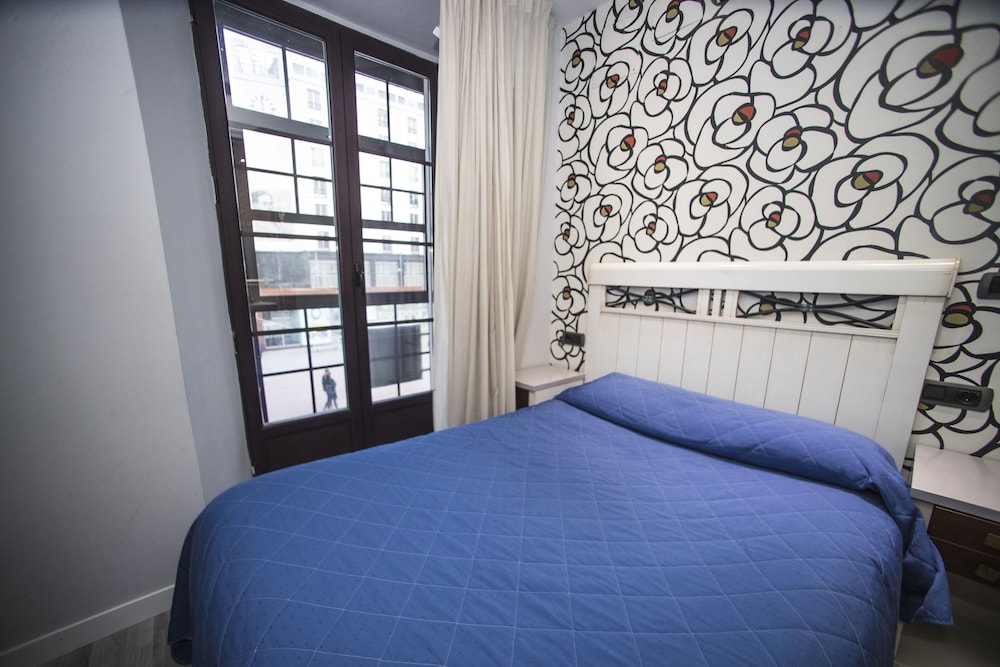 Hostal Centro 8/27