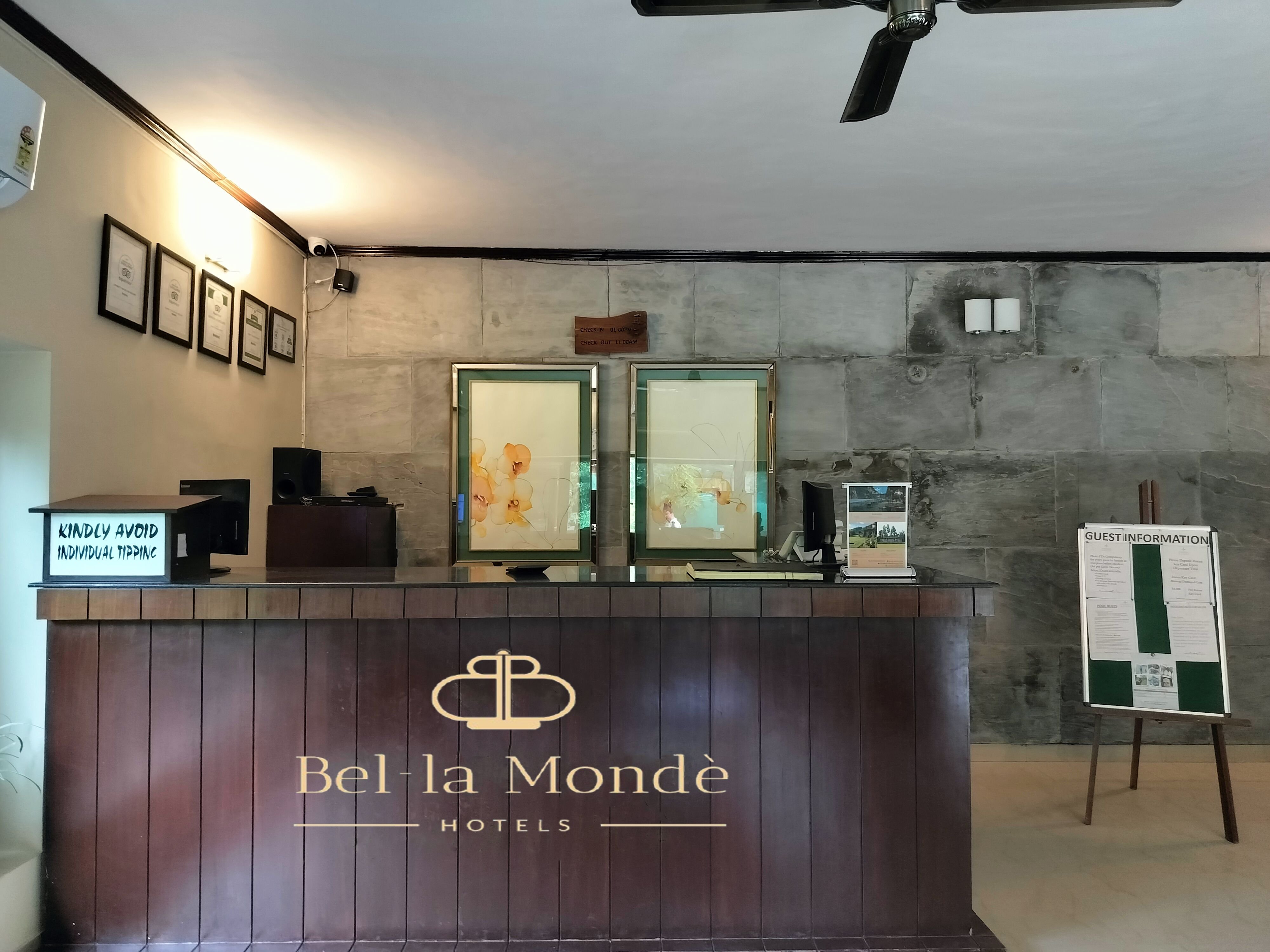 Lobby at Bel-La Monde Riverside - Jim Corbett, RAMNAGAR