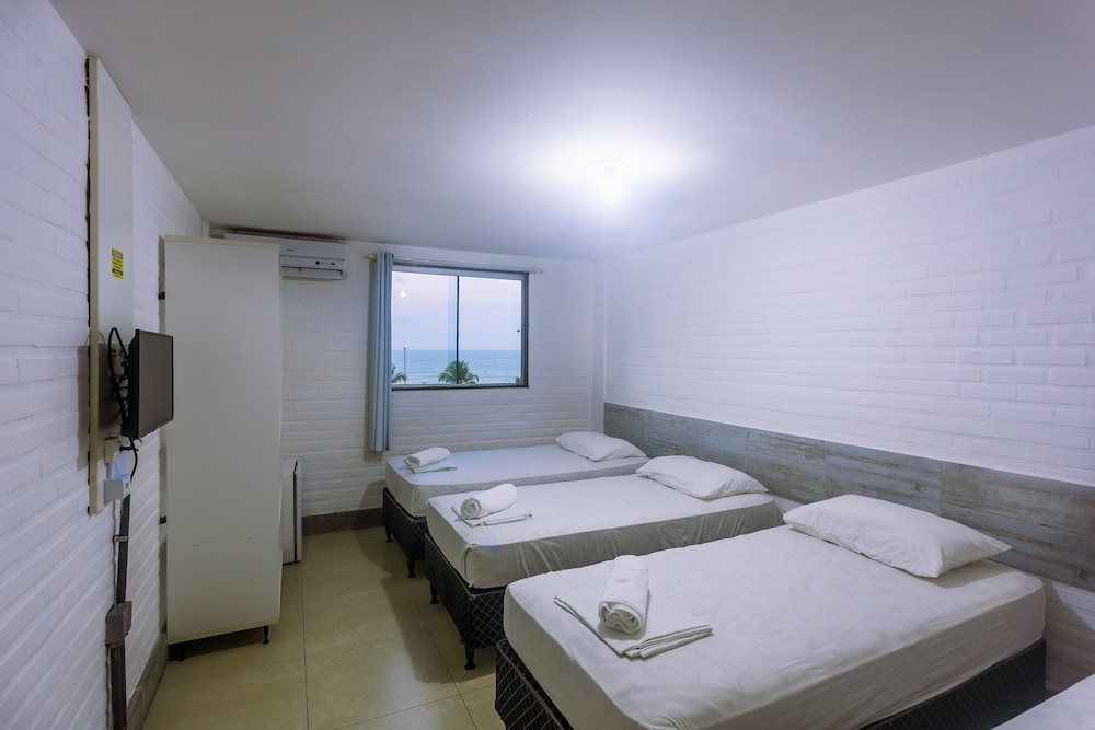 Economy Flat 10/47