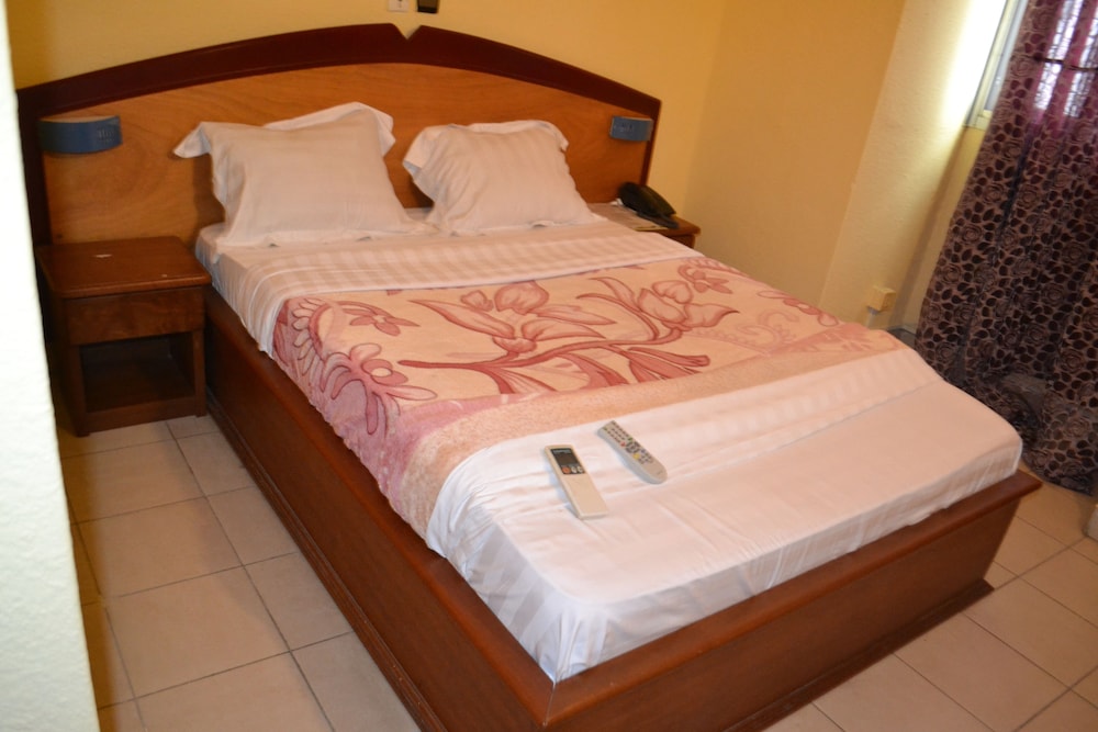Hotel Akena City 7/26