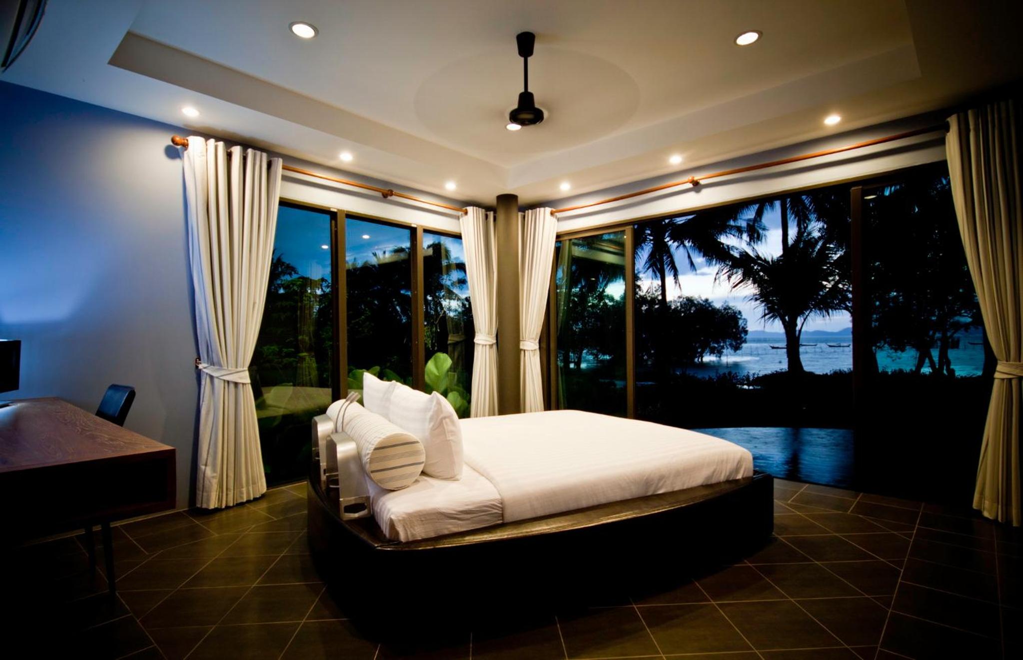 2 BEDROOMS, VILLA