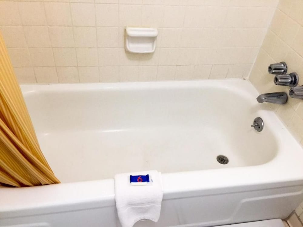 Motel6 Townsend, GA 54/55
