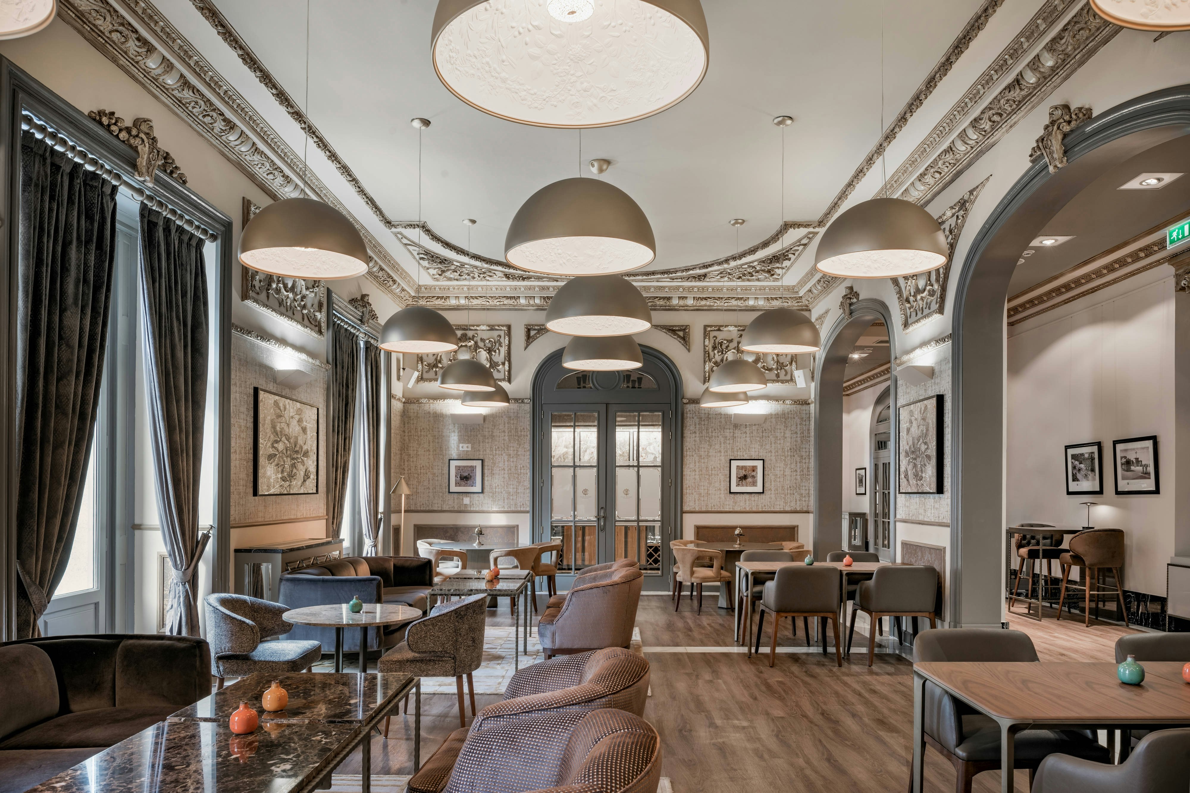 Circulo Gran Via Hotel Autograph Collection Adults Only 45/52