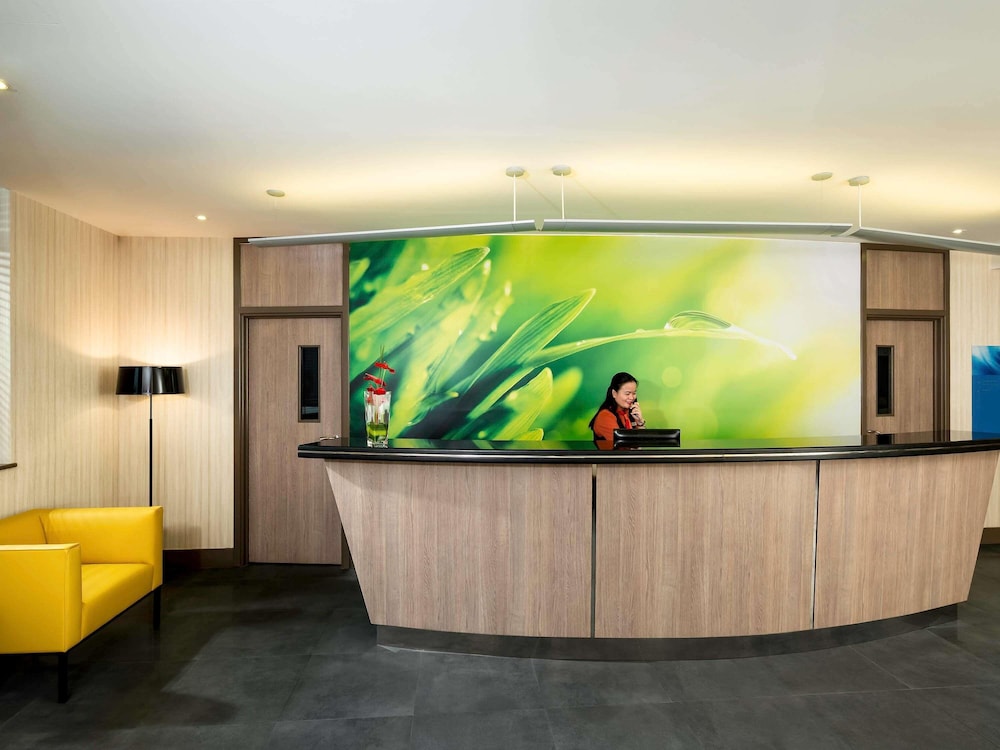 lobby