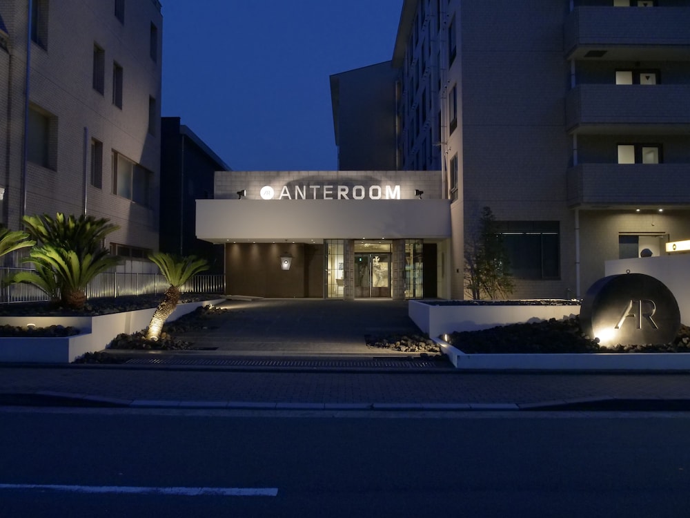 Anteroom Kyoto 2/48