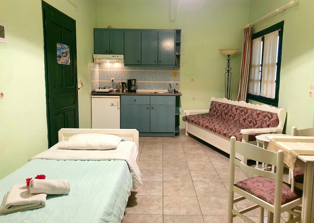 Dioskouroi Apartments 12/50