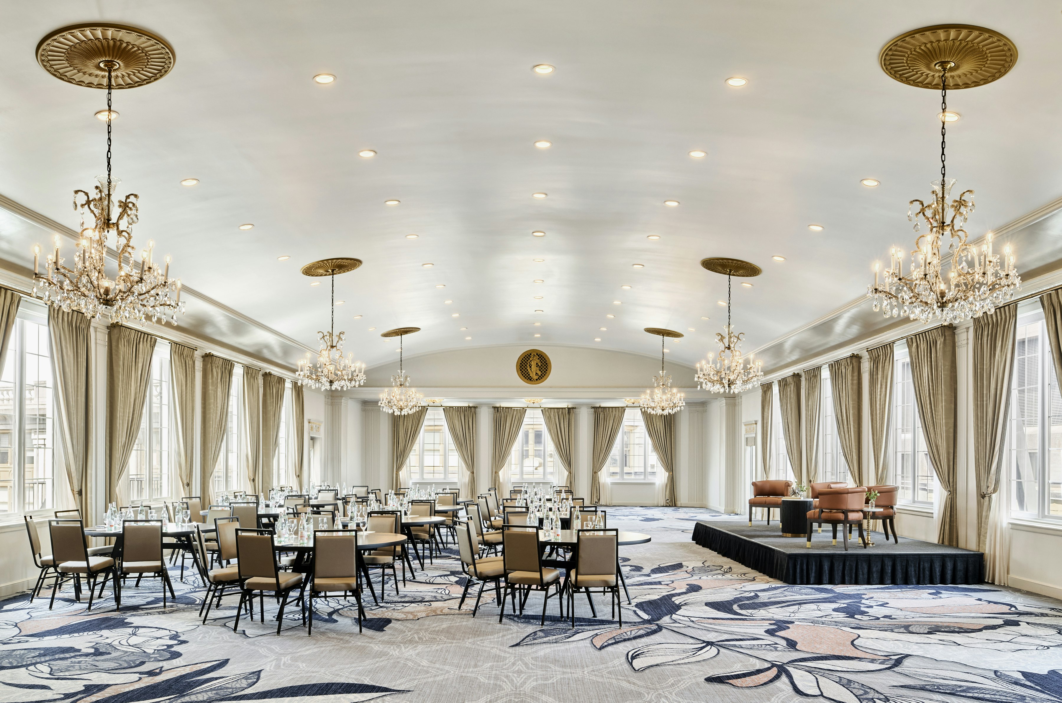 OMNI PARKER HOUSE 39/67