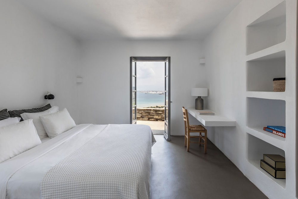 4 Bedrooms, Indigo, Villa, 4 Beds, 2 Queen Beds, Sea View, Private Pool