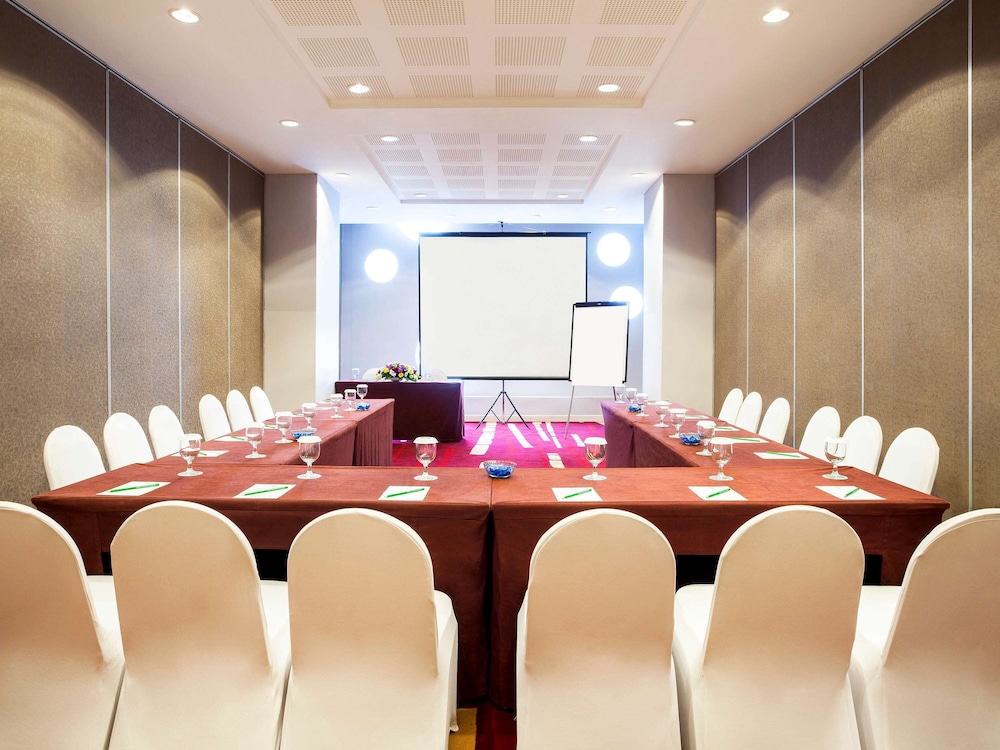 Ibis Styles Malang 42/58