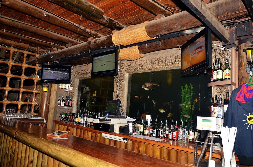 Parklands Shade Hotel 4/41