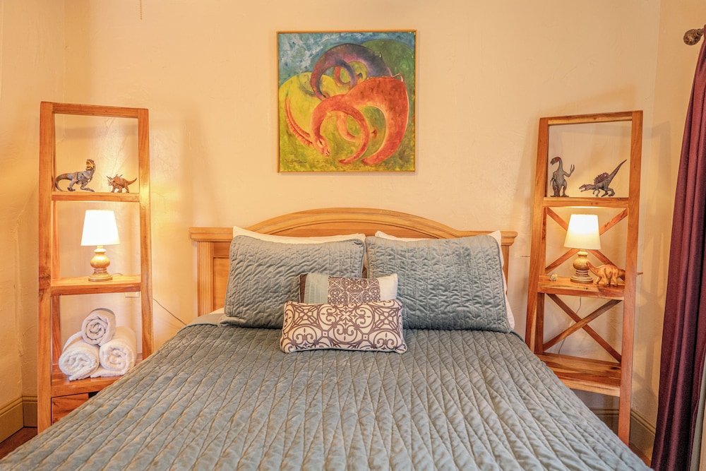 Cliff House Lodge Bed and Breakfast 55/72
