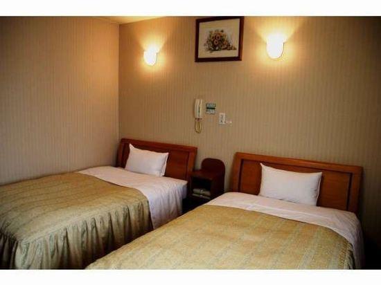 Business Hotel Grandy II 5/24