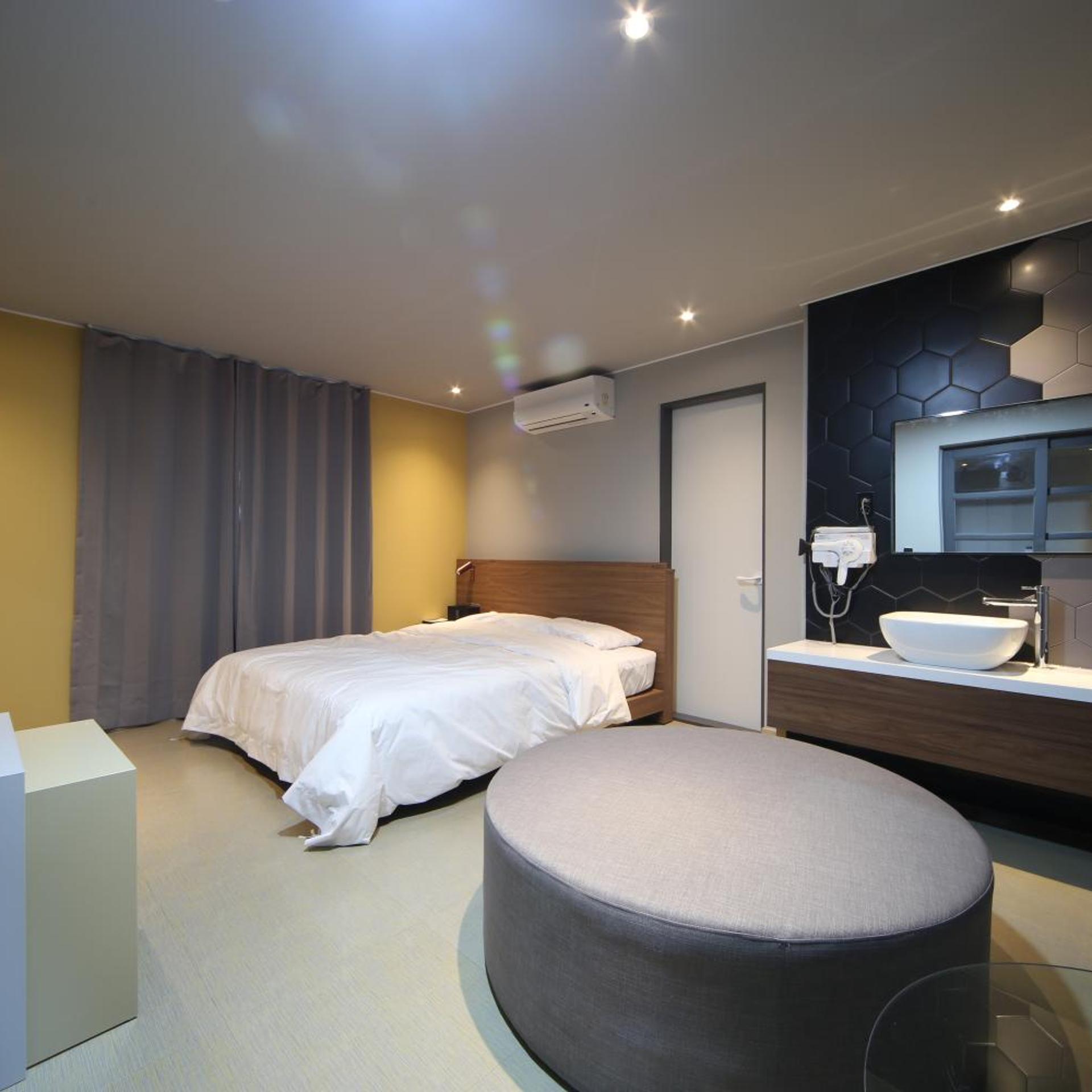Soho Hotel 18/68