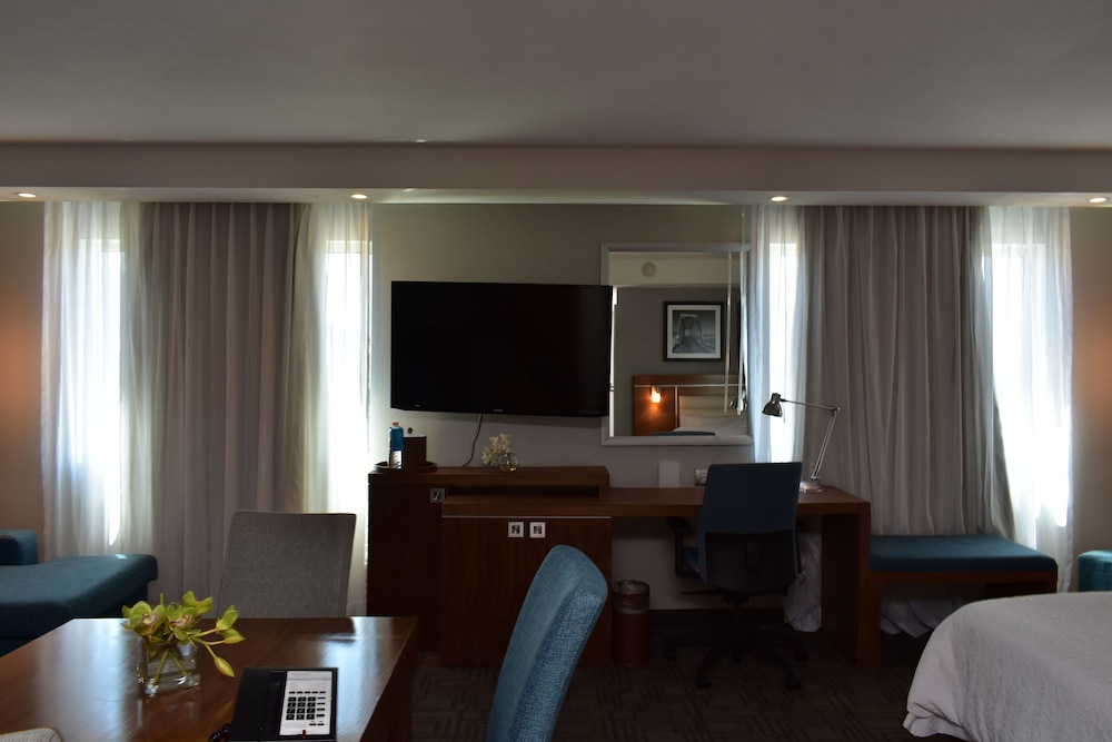 Hampton Inn by Hilton Hermosillo 32/46
