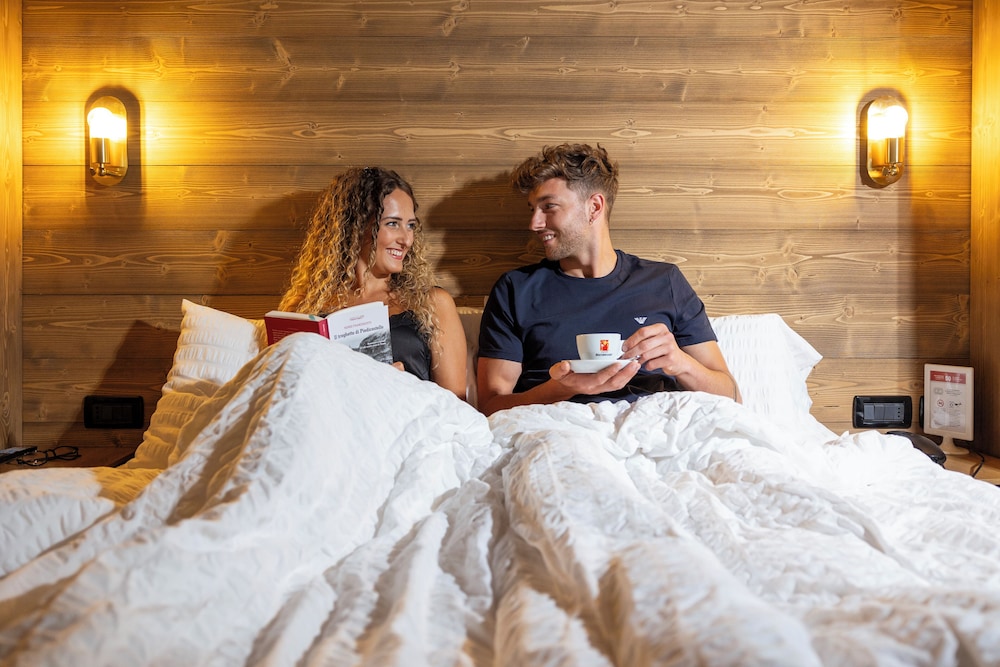 غرفة قياسية، Hotel Derby 8/10