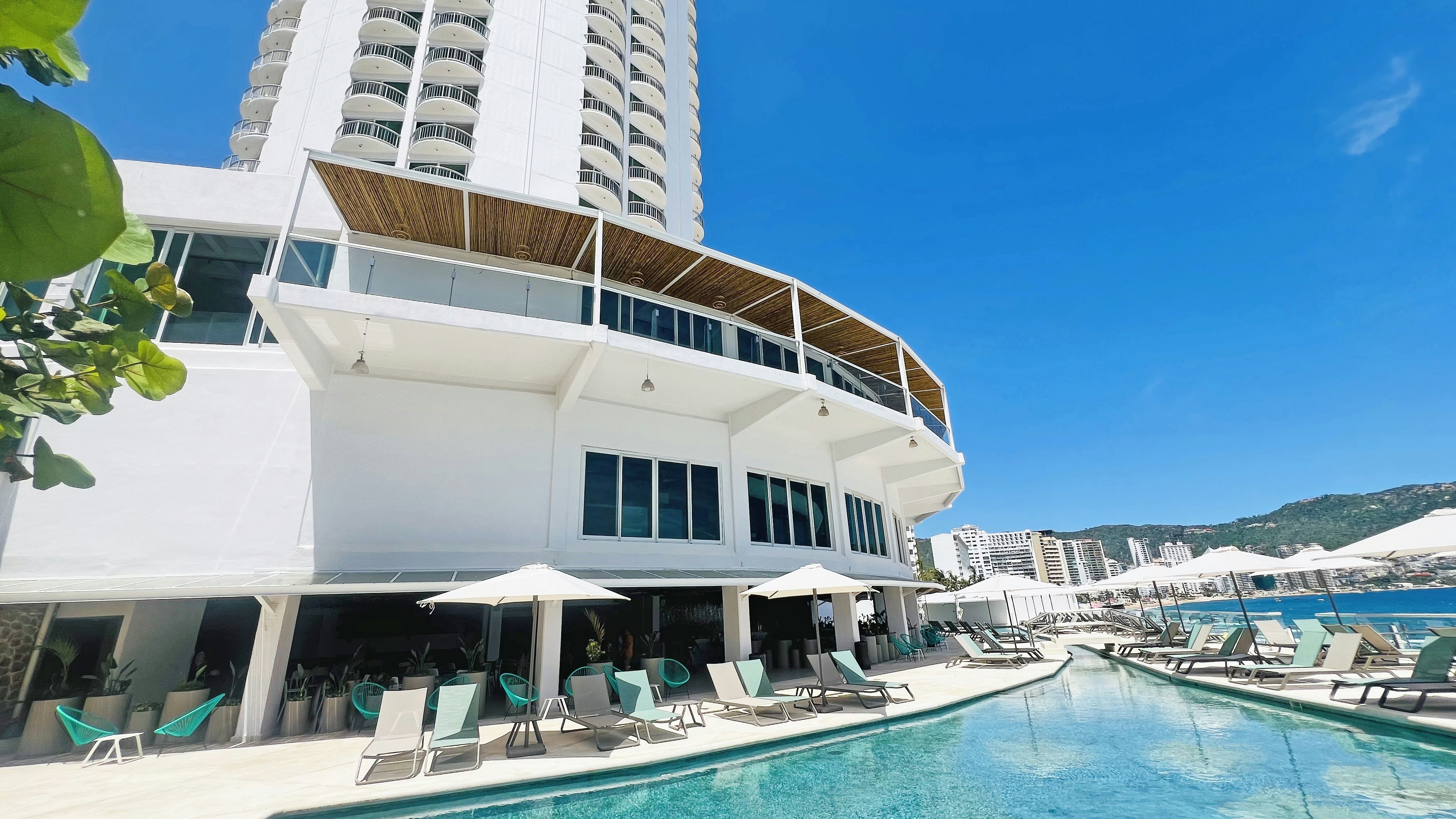 Hotel Amares Acapulco 7/132