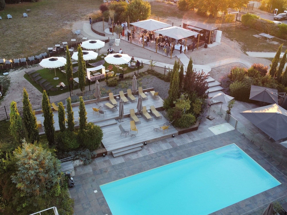 NOVOTEL REIMS TINQUEUX 36/72