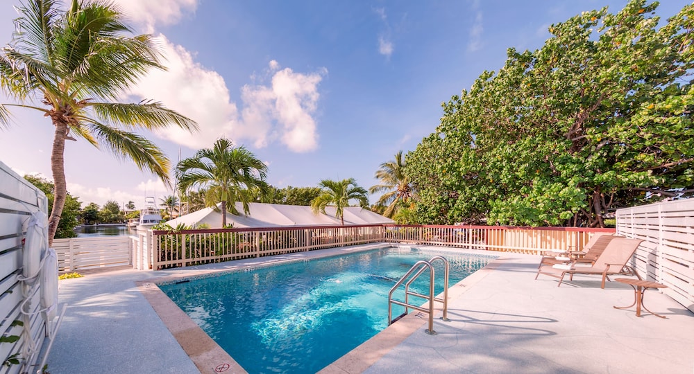 Creekside Inn Islamorada 1/45