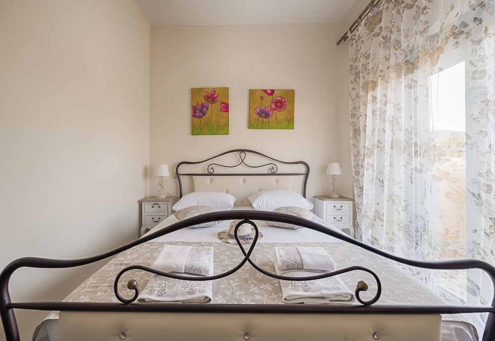 Luxury Retro Villas 6/54