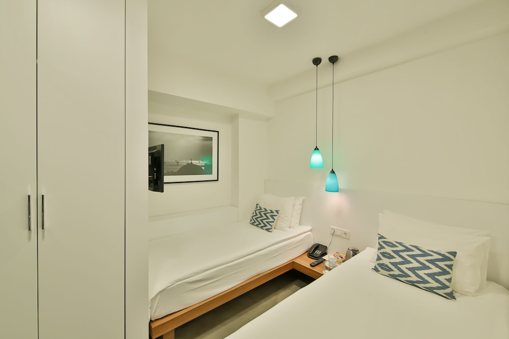 Alilass Hotel 6/36