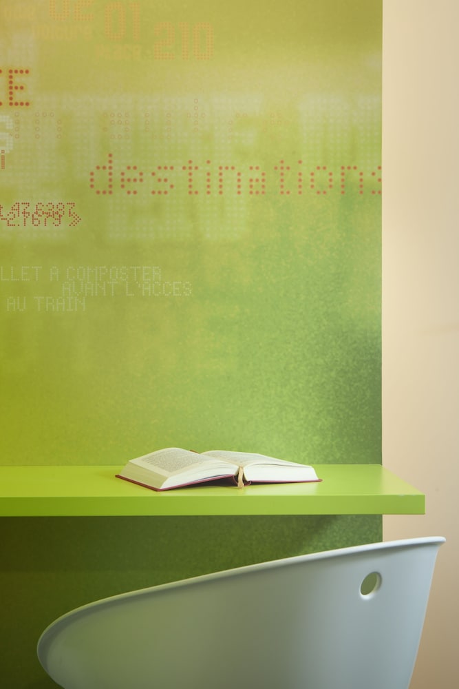 IBIS STYLES VANNES GARE CENTRE 37/61