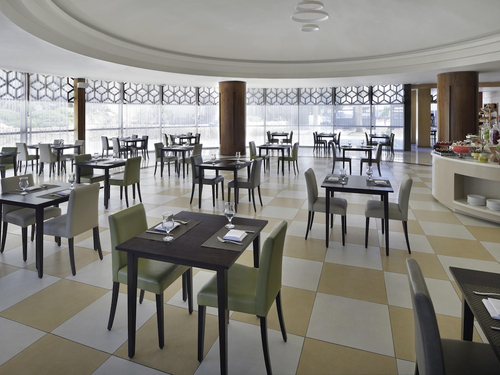 Movenpick Hotel Amman 36/50