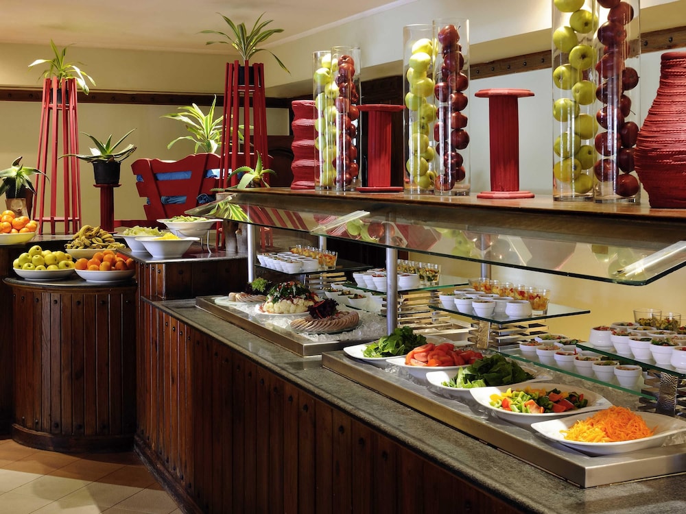 Naama Bay Promenade Beach Resort 7/66