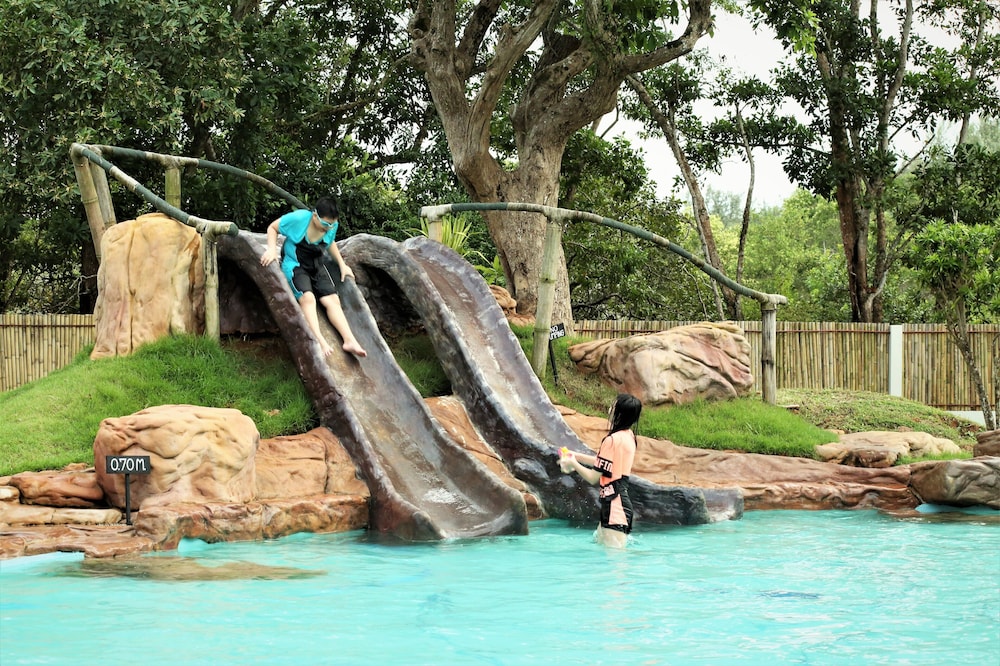 Dugong Village 38/57