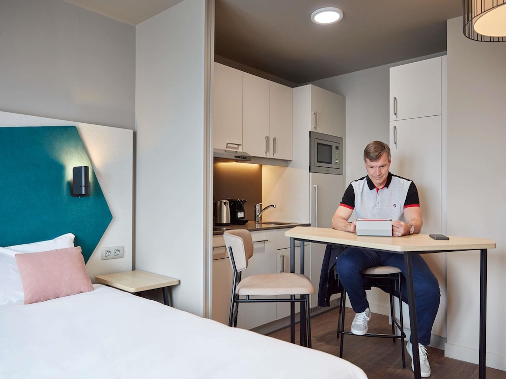Aparthotel Adagio Paris Suresnes Longchamp 53/68