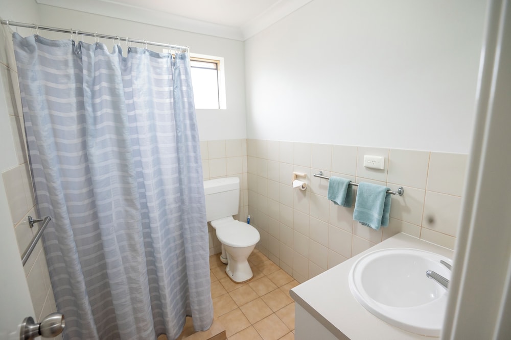 Esperance Bay Holiday Park 48/50