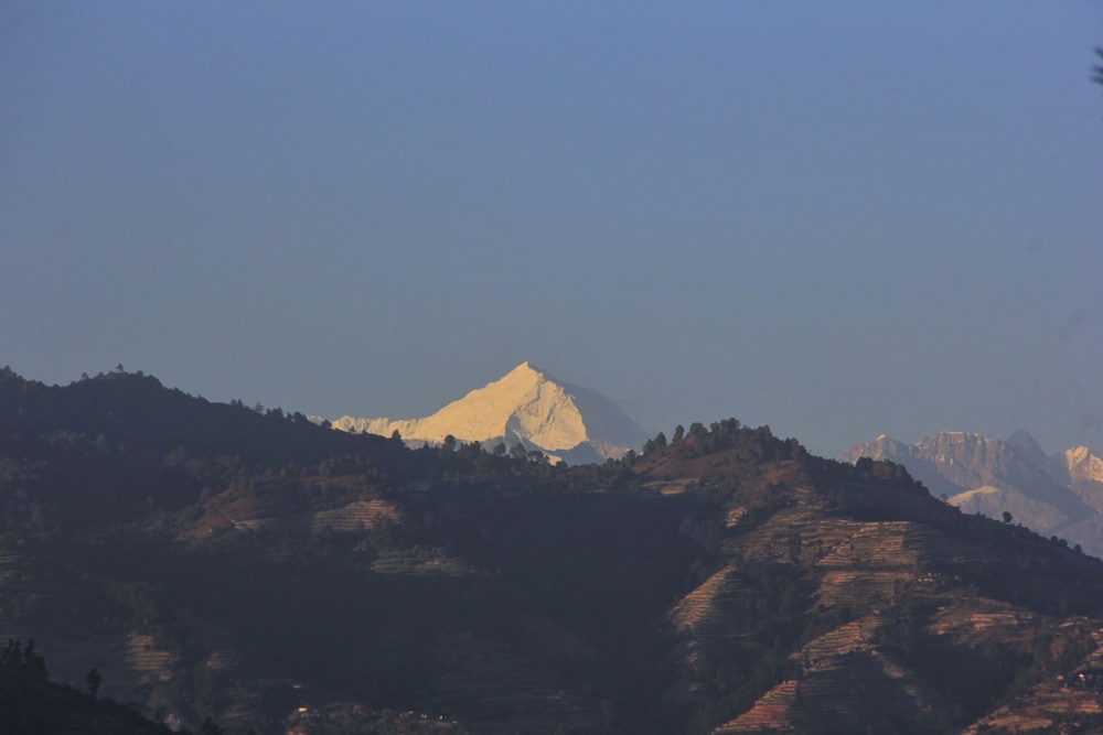Himalayan Horizon 42/46
