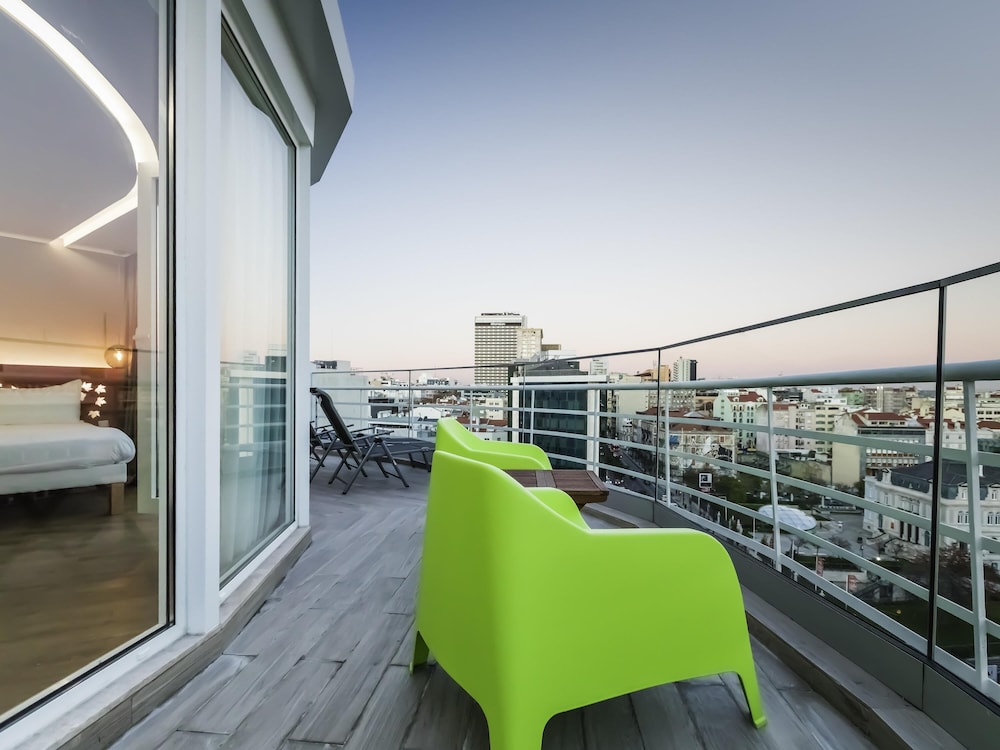 Ibis Styles Lisboa Centro Marques de Pombal 48/73