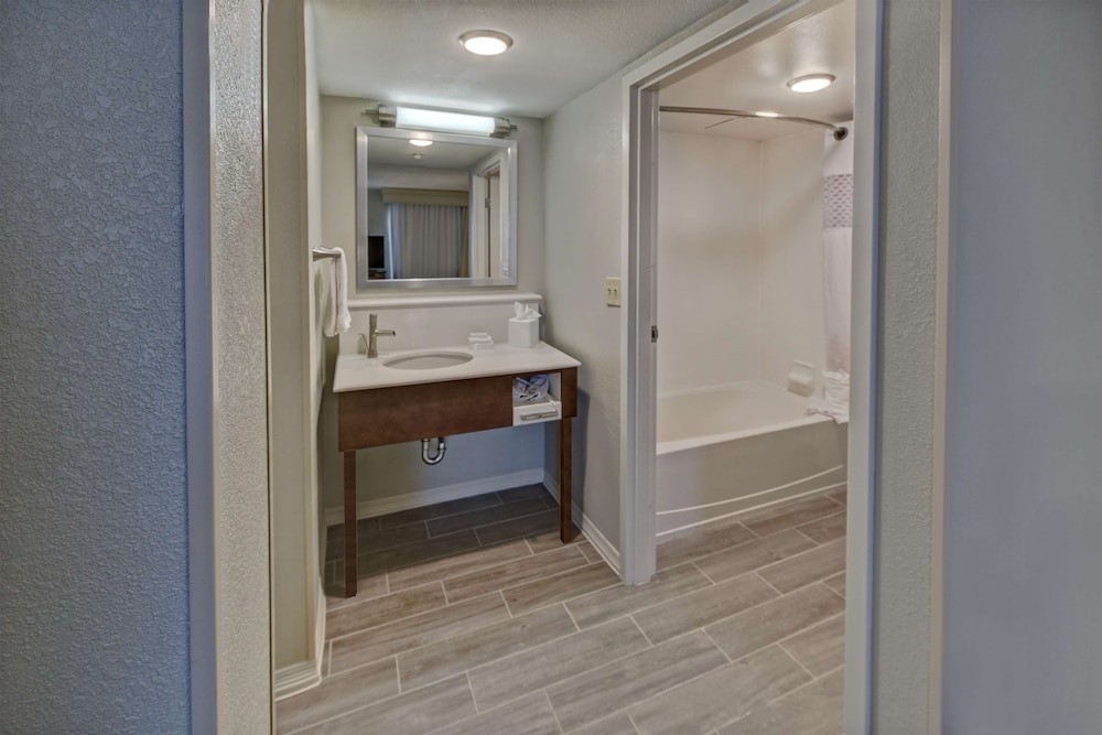 Hampton Inn Suites Clermont 13/41