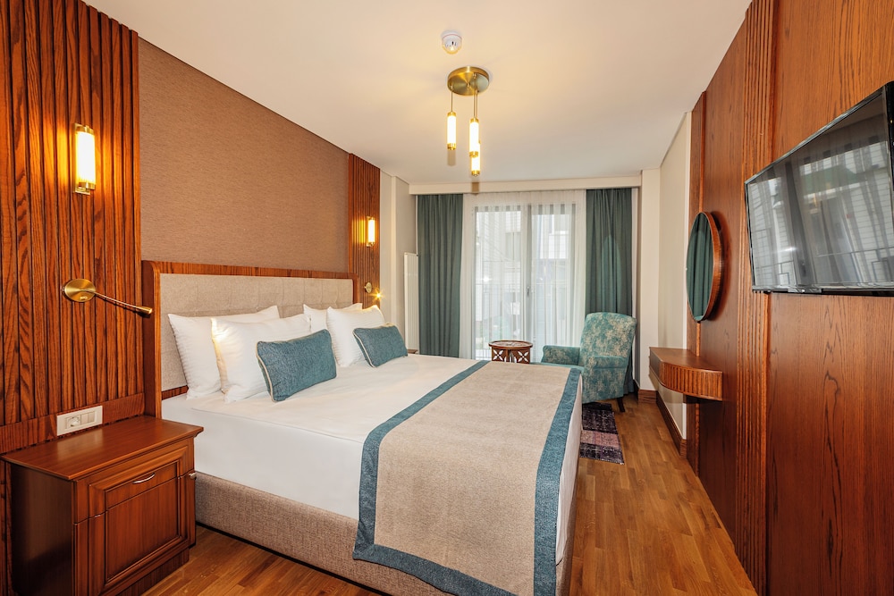 Triton Hotel 31/60