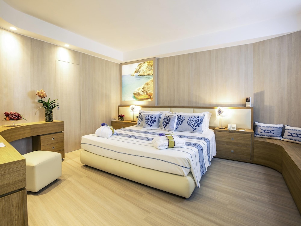 Mercure Olbia Hotel e Spa 24/76