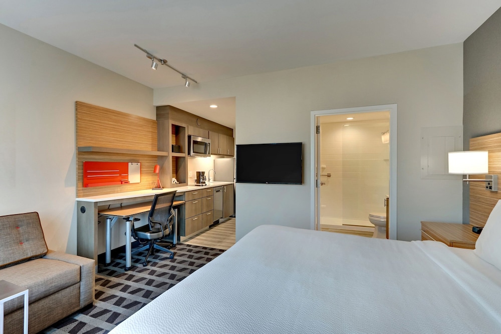 TownePlace Suites by Marriott Houston Northwest/Beltway 8 10/50