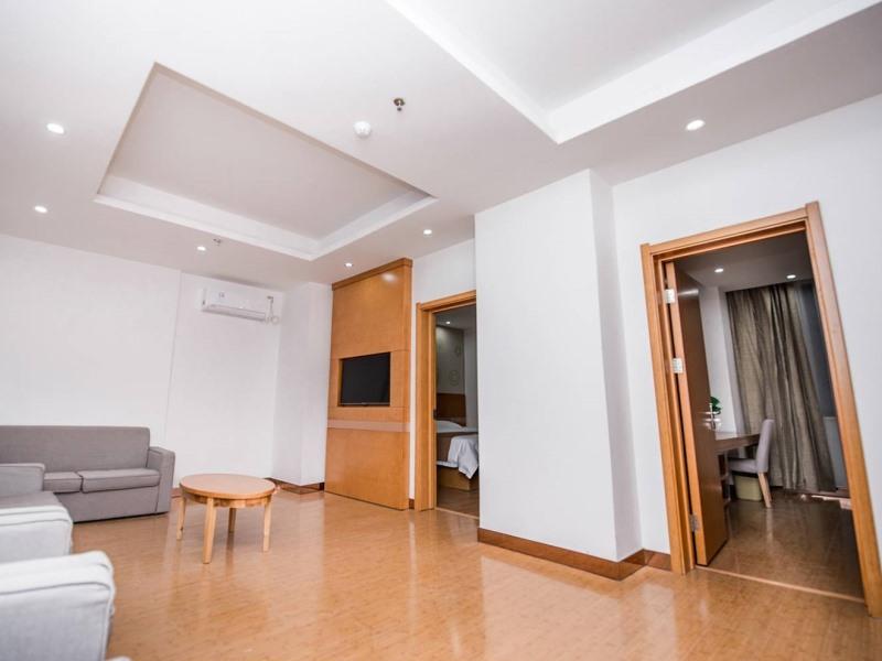 GreenTree Inn Xuchang Xiangcheng County Ziyun Avenue 35/38
