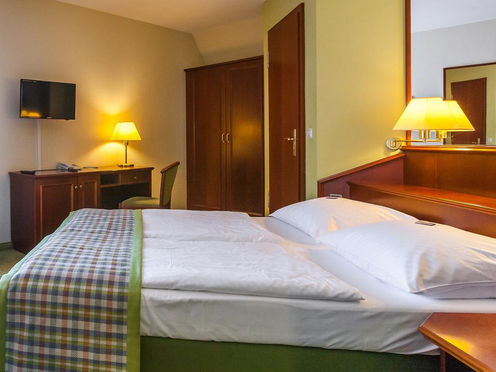 Ringhotel Warnemunder Hof 9/22