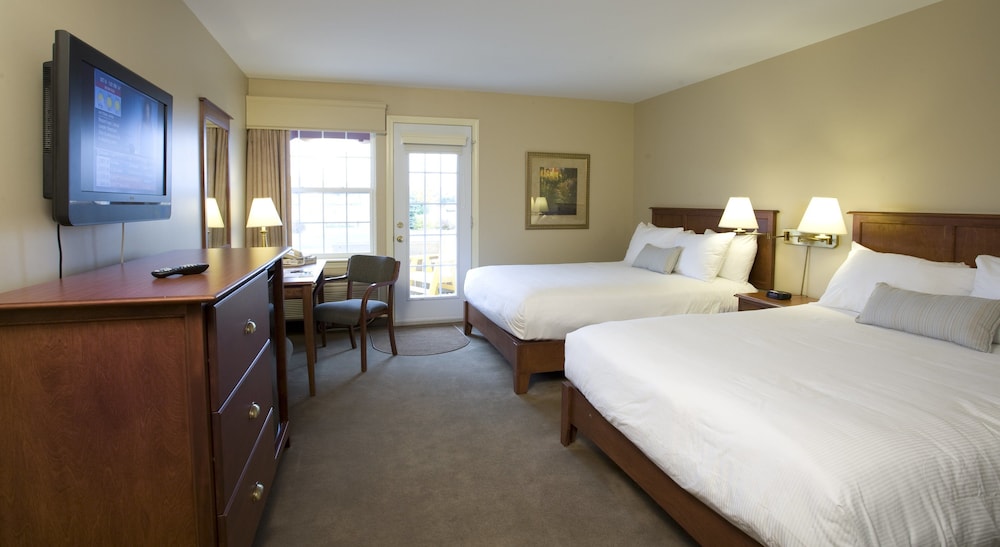 Amsterdam Inn & Suites Moncton 7/63