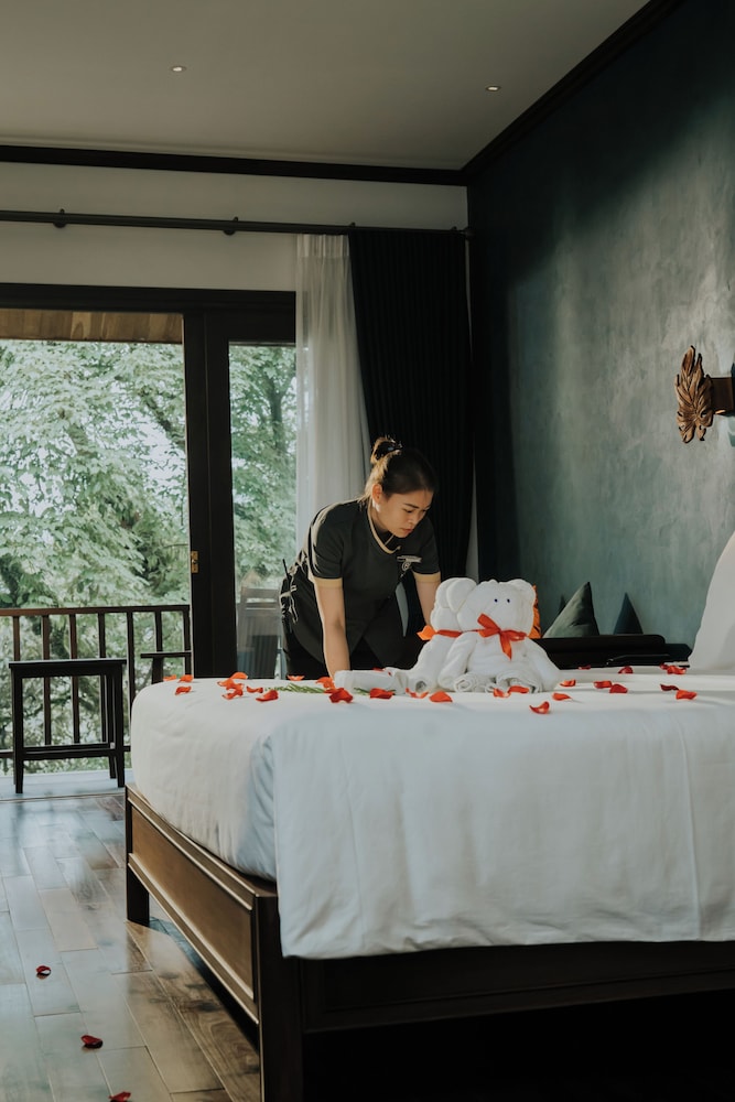 Amour Resort Bavi 20/50